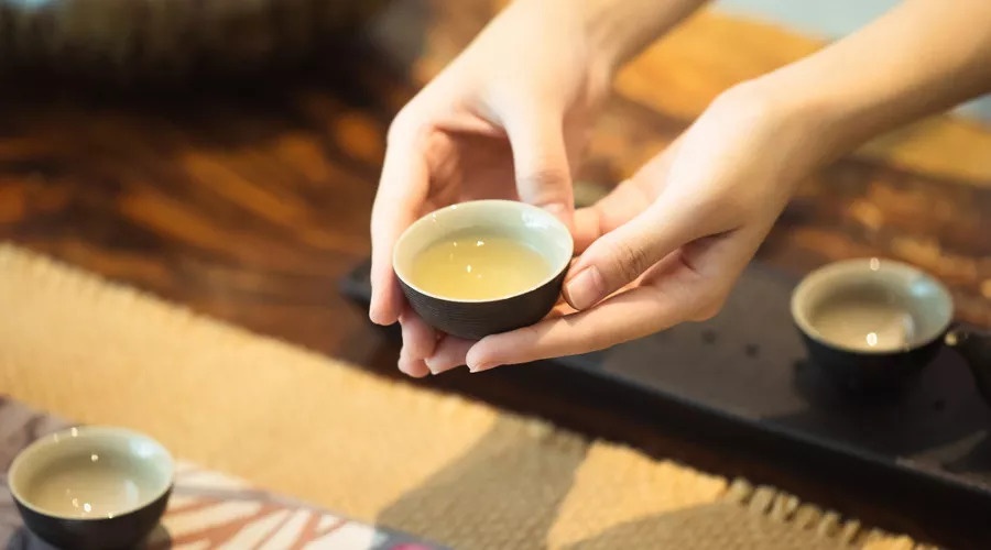 敬茶礼仪